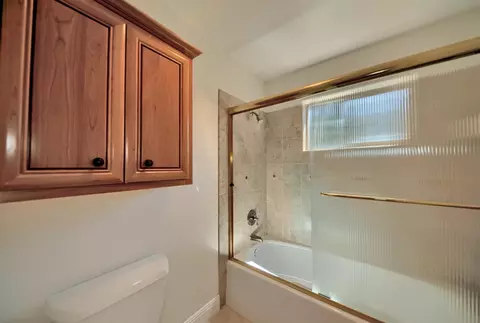 Bath - 19015 E Pine Dr, Pioneer, CA 95666 photo 11 of 14