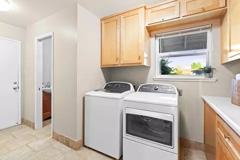 6919 Los Olivos Way, Carmichael, CA 95608 photo 28