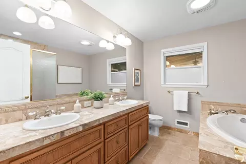 6919 Los Olivos Way, Carmichael, CA 95608 photo 22