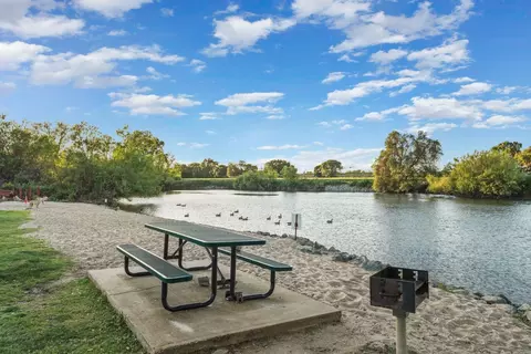 View/Area - 1041 Yuloni Dr, Lodi, CA 95240 photo 8 of 11