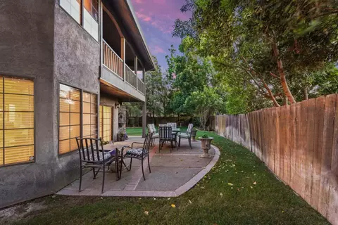 Exterior - 1041 Yuloni Dr, Lodi, CA 95240 photo 6 of 12