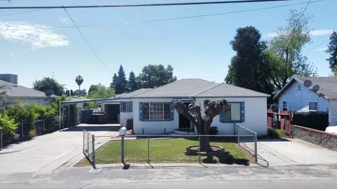 Other - 1104 Beverly Dr, Modesto, CA 95351 photo 2 of 5
