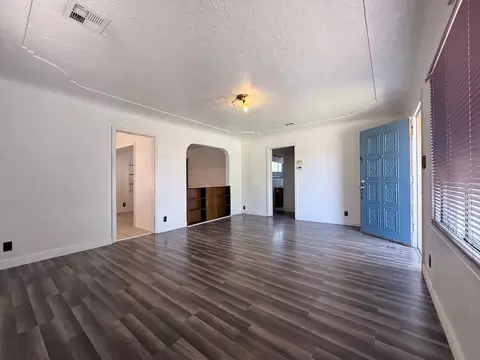 Living - 1104 Beverly Dr, Modesto, CA 95351 photo 2 of 6