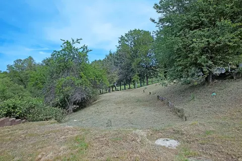 Exterior - 2510 Rising Hill Rd, Placerville, CA 95667 photo 8 of 16