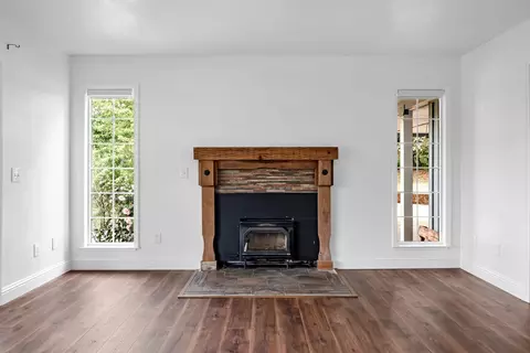 Living - 2510 Rising Hill Rd, Placerville, CA 95667 photo 2 of 5