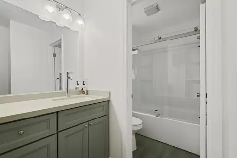 Bath - 5447 Benttree Way, Antioch, CA 94531 photo 4 of 6