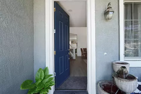 Entry Way - 5447 Benttree Way, Antioch, CA 94531 photo 1 of 6