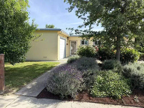 938 Snyder, Davis, CA 95616 photo 3