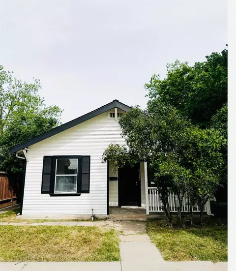 2117 E Washington St, Stockton, CA 95205