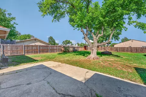 Exterior - 4349 Olivehurst Ave, Olivehurst, CA 95961 photo 4 of 15