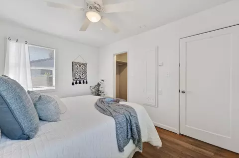 Bedroom - 4349 Olivehurst Ave, Olivehurst, CA 95961 photo 4 of 5
