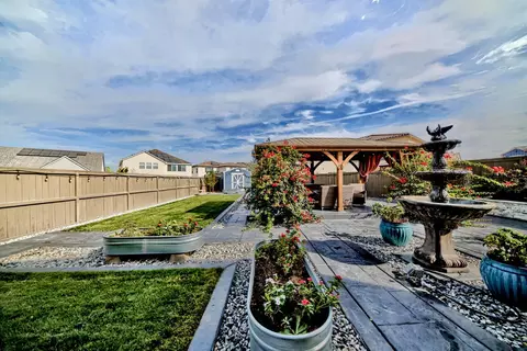 Exterior - 2931 Granger St, Tracy, CA 95377 photo 5 of 19