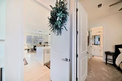Entry Way - 2931 Granger St, Tracy, CA 95377 photo 5 of 12