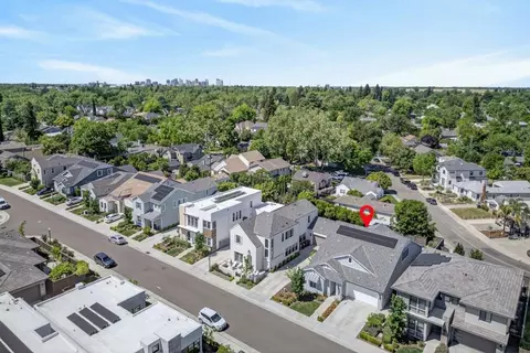View/Area - 5130 E St, Sacramento, CA 95819 photo 6 of 8