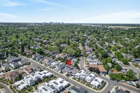 View/Area - 5130 E St, Sacramento, CA 95819 photo 5 of 8