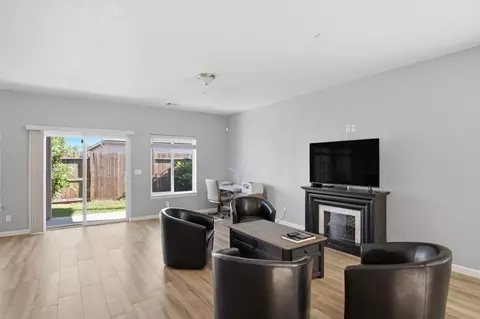 Living - 215 E Hawkeye Ave, Turlock, CA 95380 photo 2 of 2