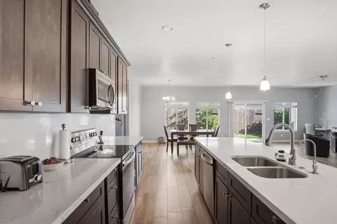 Kitchen - 215 E Hawkeye Ave, Turlock, CA 95380 photo 4 of 4