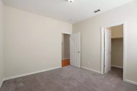 Bedroom - 1643 Badger Way, Tracy, CA 95304 photo 4 of 4