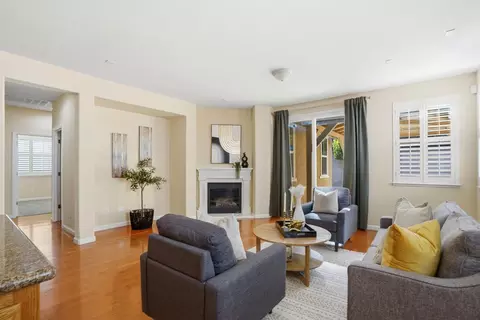 Living - 1643 Badger Way, Tracy, CA 95304 photo 6 of 6