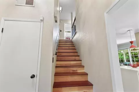 Entry Way - 3405 Riverdale Way, Carmichael, CA 95608 photo 4 of 7