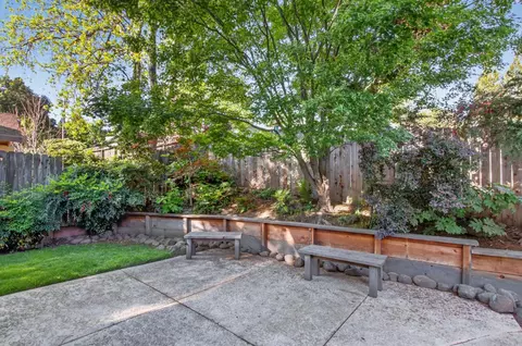 Exterior - 3405 Riverdale Way, Carmichael, CA 95608 photo 12 of 17