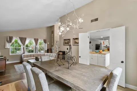Dining - 3405 Riverdale Way, Carmichael, CA 95608 photo 3 of 3
