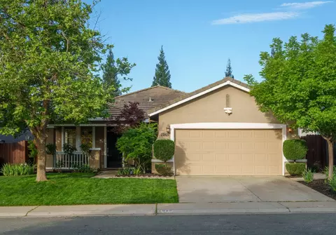 2948 Red Clover Way, Lincoln, CA 95648