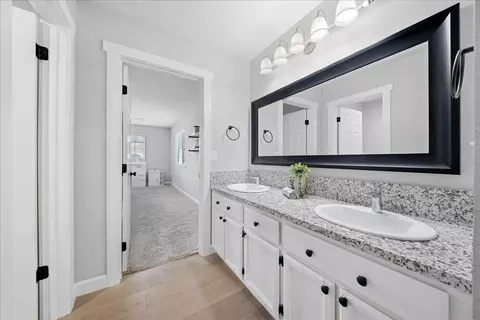 Entry Way - 6100 Helens Ct, Loomis, CA 95650 photo 5 of 5
