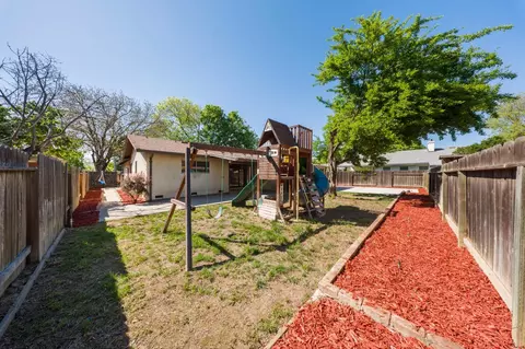Exterior - 1232 Sonoma Ave, Modesto, CA 95355 photo 8 of 8