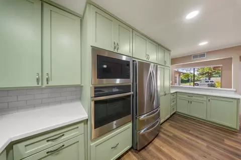Kitchen - 1232 Sonoma Ave, Modesto, CA 95355 photo 4 of 4