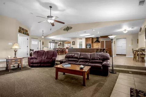 1844 W Highway 12, Lodi, CA 95242 photo 10