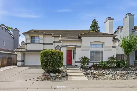 8748 Redwater Dr, Antelope, CA 95843 photo 2