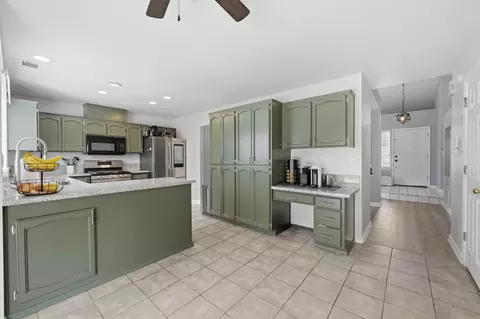 8748 Redwater Dr, Antelope, CA 95843 photo 16