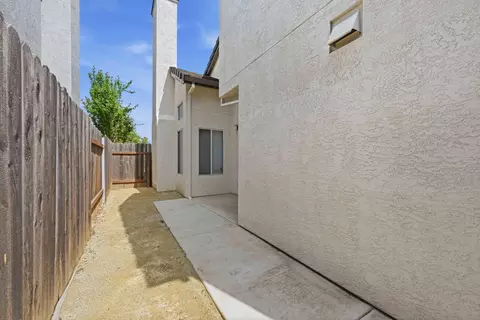 8748 Redwater Dr, Antelope, CA 95843 photo 41