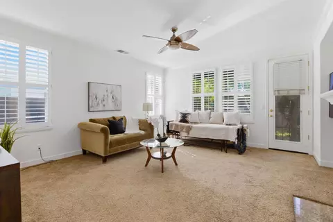 Living - 2944 Lyon Ct, Tracy, CA 95377 photo 2 of 4