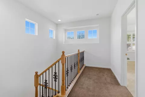Entry Way - 2944 Lyon Ct, Tracy, CA 95377 photo 6 of 9