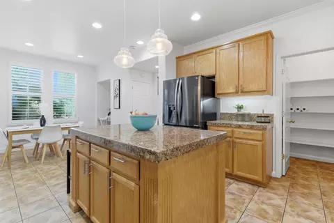 Kitchen - 2944 Lyon Ct, Tracy, CA 95377 photo 5 of 8