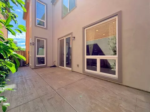 Exterior - 3216 Koso Ter, Davis, CA 95618 photo 3 of 4