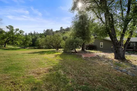 Exterior - 2070 Mulberry Ln, Placerville, CA 95667 photo 14 of 24