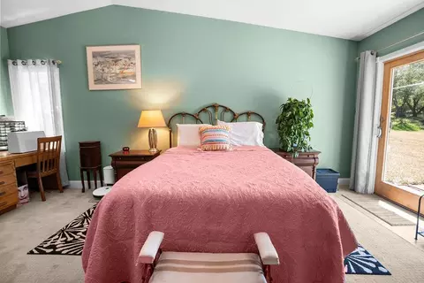 Bedroom - 2070 Mulberry Ln, Placerville, CA 95667 photo 3 of 13