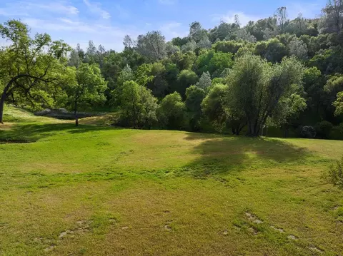Exterior - 2070 Mulberry Ln, Placerville, CA 95667 photo 10 of 24