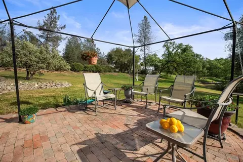 Exterior - 2070 Mulberry Ln, Placerville, CA 95667 photo 20 of 24