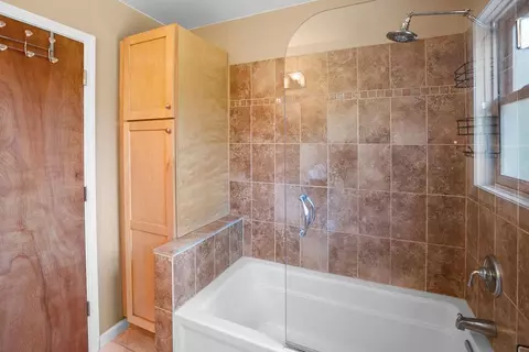 Bath - 2070 Mulberry Ln, Placerville, CA 95667 photo 10 of 10