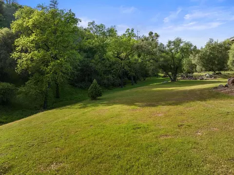 Exterior - 2070 Mulberry Ln, Placerville, CA 95667 photo 15 of 24