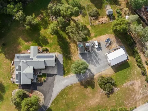 View/Area - 2070 Mulberry Ln, Placerville, CA 95667 photo 3 of 5