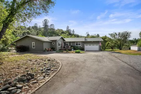 Exterior - 2070 Mulberry Ln, Placerville, CA 95667 photo 2 of 24