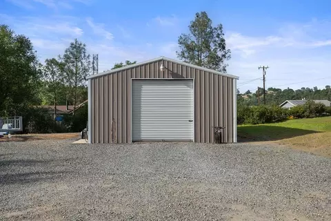 Exterior - 2070 Mulberry Ln, Placerville, CA 95667 photo 17 of 24