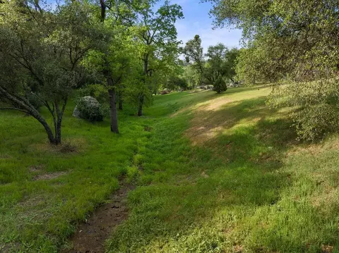 Exterior - 2070 Mulberry Ln, Placerville, CA 95667 photo 13 of 24