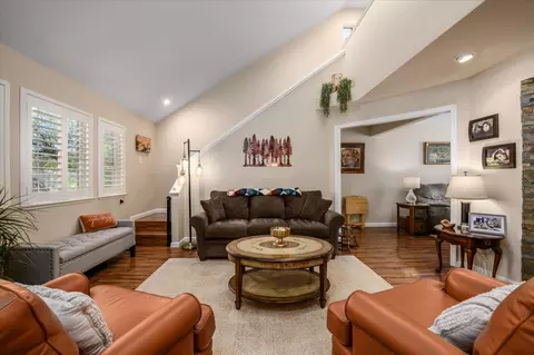 Living - 6530 Marva Ln, Placerville, CA 95667 photo 2 of 3