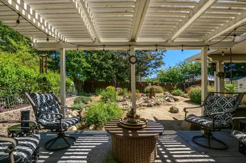 Exterior - 6530 Marva Ln, Placerville, CA 95667 photo 2 of 14